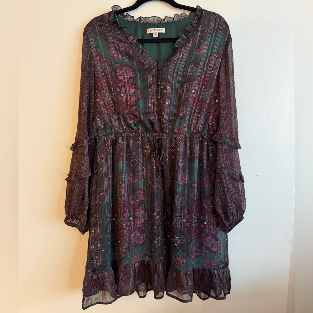FRYE AND CO. Green and Purple Long Sleeve Tiered Midi Dress